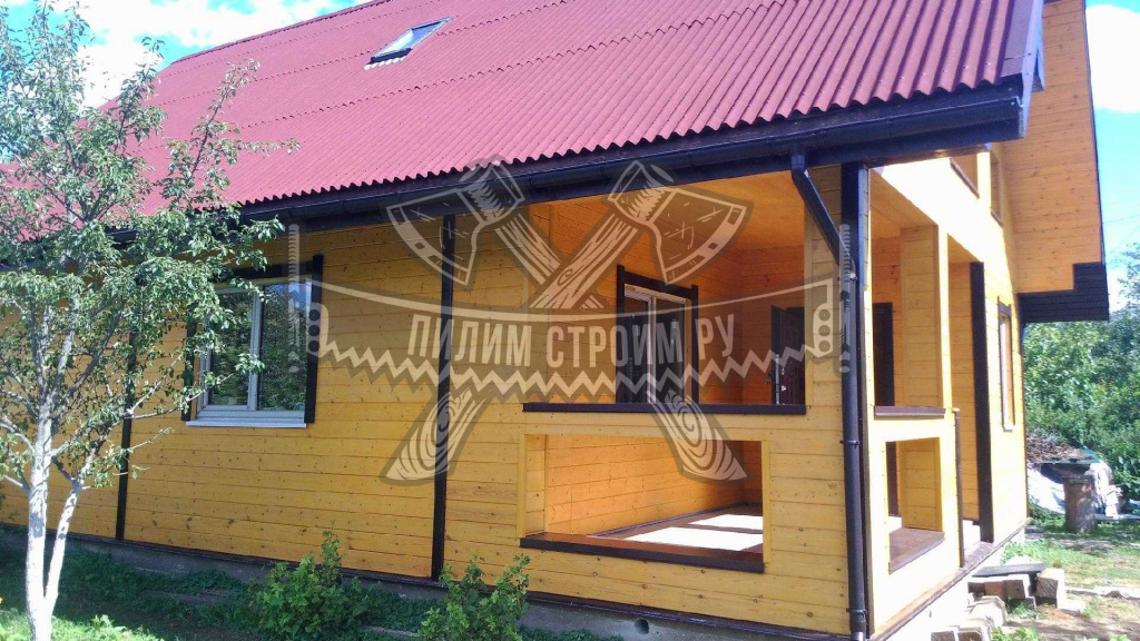 Бюджетная отделка дома деревом
